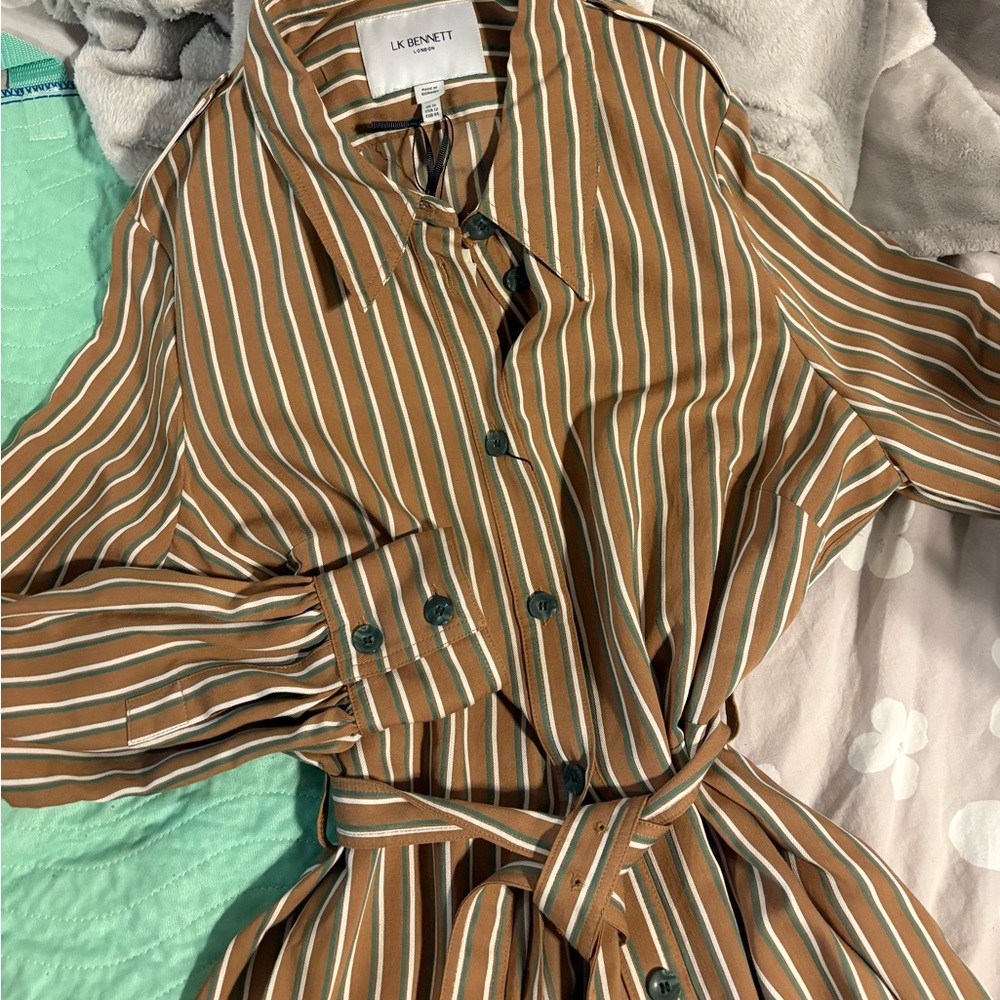 LK Bennett Tan and White Striped Long Sleeve Dress - Picture 5 of 7